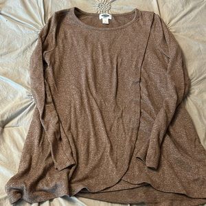 Lift front nursing top